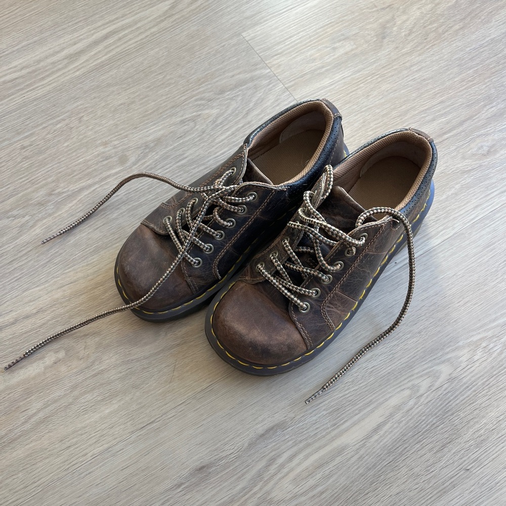 Dr. Martens Melissa Women’s Size 7 Brown Casual Lace Up Oxford Shoes - Picture 2 of 6